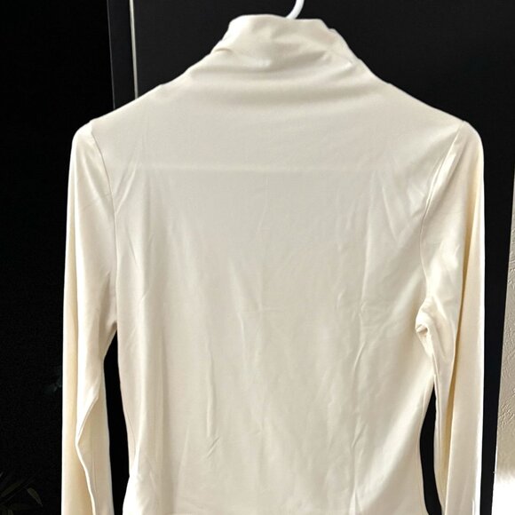 Cream colored small high neck sweater by S Deer - Picture 3 of 3